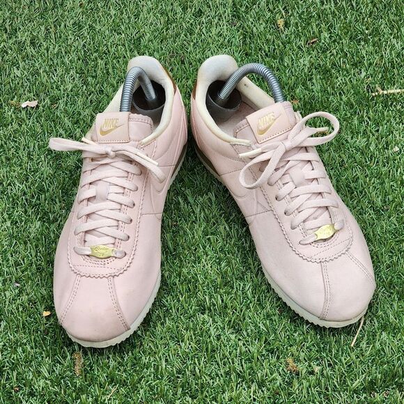 NIKE CORTEZ - Womens Shoes - SIZE 9 - Picture 2 of 9